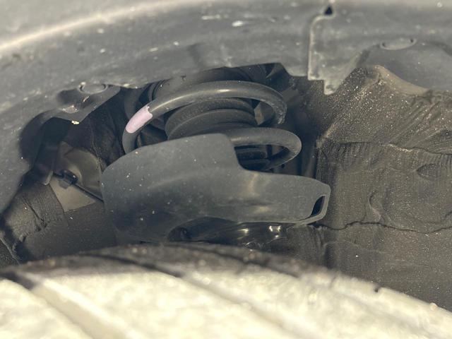 プリウス Ｚ　パノラマルーフ　モデリスタエアロ　純正１２．３型ナビ　全周囲カメラ　シ－トベンチレ－ション　セ－フティセンス　レーダークルーズコントロール　ブラインドスポットモニター　ステアリングヒータ－　禁煙車（32枚目）