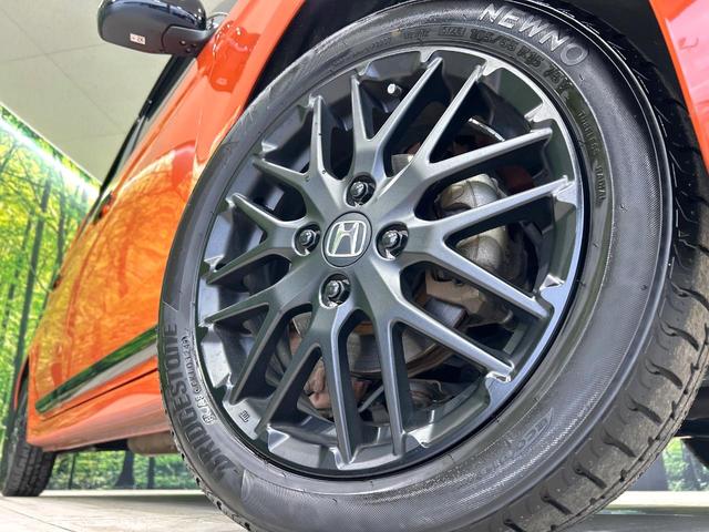 Ｎ－ＯＮＥ ＲＳ　２トーンカラー　タ－ボ　純正８型ナビ　バックカメラ　シ－トヒ－タ－　ホンダセンシング　アダプティブクルーズコントロール　ＬＥＤヘッドライト　ドラレコ　ＥＴＣ　禁煙車　ワンオーナー（13枚目）