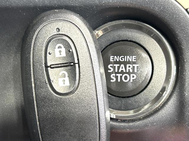 アルトラパン Xセレクション 禁煙車 純正オーディオ シートヒーター ドラレコ スマートキー 純正14インチAW オートエアコン CD再生 アイドリングストップ 革巻きステアリング 電動格納ミラー ワンオーナー(7枚目)