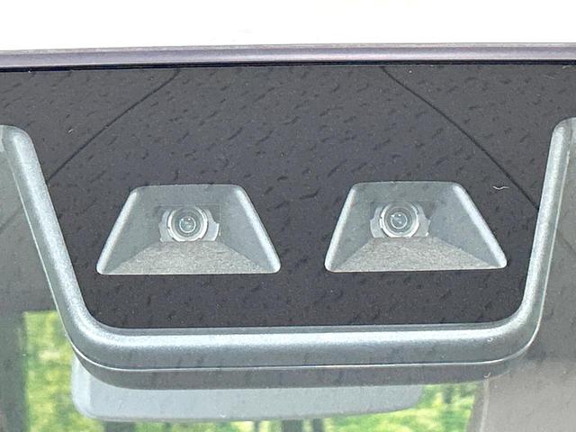 ムーヴキャンバス Ｘリミテッドメイクアップ　ＳＡＩＩＩ　２トーンカラー　ナビ　バックカメラ　両側パワスラ　スマートアシスト　ＥＴＣ　アイドリングストップ　Ｂｌｕｅｔｏｏｔｈ　スマートキー　フルセグ　ＣＤ／ＤＶＤ再生　禁煙車　ワンオーナー（6枚目）