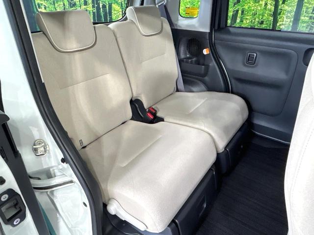 ムーヴキャンバス Ｘリミテッドメイクアップ　ＳＡＩＩＩ　２トーンカラー　ナビ　バックカメラ　両側パワスラ　スマートアシスト　ＥＴＣ　アイドリングストップ　Ｂｌｕｅｔｏｏｔｈ　スマートキー　フルセグ　ＣＤ／ＤＶＤ再生　禁煙車　ワンオーナー（9枚目）