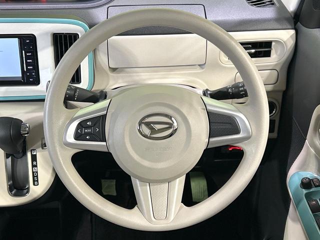 ムーヴキャンバス Ｘリミテッドメイクアップ　ＳＡＩＩＩ　２トーンカラー　ナビ　バックカメラ　両側パワスラ　スマートアシスト　ＥＴＣ　アイドリングストップ　Ｂｌｕｅｔｏｏｔｈ　スマートキー　フルセグ　ＣＤ／ＤＶＤ再生　禁煙車　ワンオーナー（11枚目）