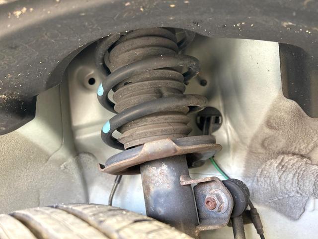 ムーヴキャンバス Ｘリミテッドメイクアップ　ＳＡＩＩＩ　２トーンカラー　ナビ　バックカメラ　両側パワスラ　スマートアシスト　ＥＴＣ　アイドリングストップ　Ｂｌｕｅｔｏｏｔｈ　スマートキー　フルセグ　ＣＤ／ＤＶＤ再生　禁煙車　ワンオーナー（20枚目）