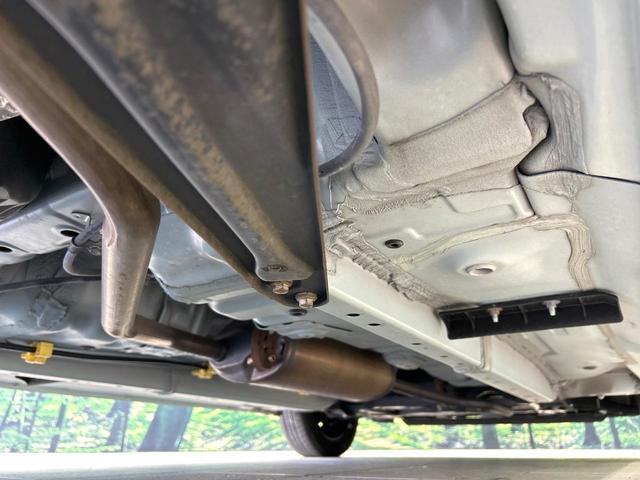 ムーヴキャンバス Ｘリミテッドメイクアップ　ＳＡＩＩＩ　２トーンカラー　ナビ　バックカメラ　両側パワスラ　スマートアシスト　ＥＴＣ　アイドリングストップ　Ｂｌｕｅｔｏｏｔｈ　スマートキー　フルセグ　ＣＤ／ＤＶＤ再生　禁煙車　ワンオーナー（22枚目）