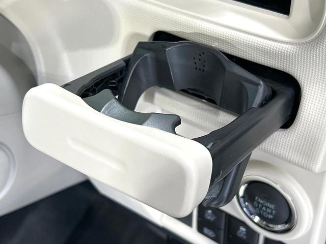 ムーヴキャンバス Ｘリミテッドメイクアップ　ＳＡＩＩＩ　２トーンカラー　ナビ　バックカメラ　両側パワスラ　スマートアシスト　ＥＴＣ　アイドリングストップ　Ｂｌｕｅｔｏｏｔｈ　スマートキー　フルセグ　ＣＤ／ＤＶＤ再生　禁煙車　ワンオーナー（38枚目）