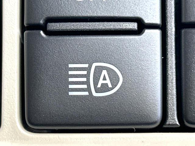 ムーヴキャンバス Ｘリミテッドメイクアップ　ＳＡＩＩＩ　２トーンカラー　ナビ　バックカメラ　両側パワスラ　スマートアシスト　ＥＴＣ　アイドリングストップ　Ｂｌｕｅｔｏｏｔｈ　スマートキー　フルセグ　ＣＤ／ＤＶＤ再生　禁煙車　ワンオーナー（41枚目）