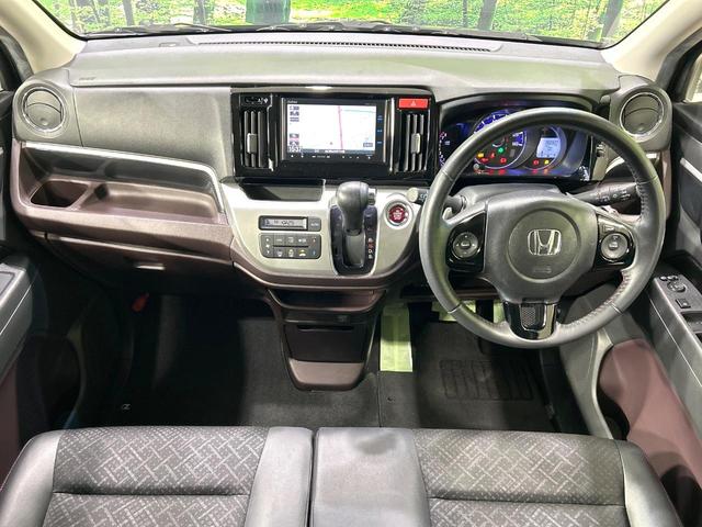 Ｎ－ＷＧＮカスタム Ｇ・ターボパッケージ　純正ナビ　バックカメラ　シティブレーキアクティブシステム　クルーズコントロール　ハ－フレザ－シ－ト　スマートキー　ＨＩＤヘッドライト　ＥＴＣ　Ｂｌｕｅｔｏｏｔｈ　禁煙車　ワンオーナー（2枚目）