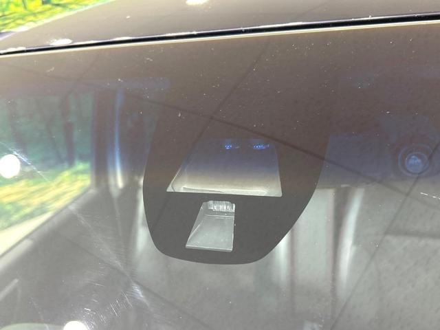 Ｎ－ＷＧＮカスタム Ｇ・ターボパッケージ　純正ナビ　バックカメラ　シティブレーキアクティブシステム　クルーズコントロール　ハ－フレザ－シ－ト　スマートキー　ＨＩＤヘッドライト　ＥＴＣ　Ｂｌｕｅｔｏｏｔｈ　禁煙車　ワンオーナー（5枚目）