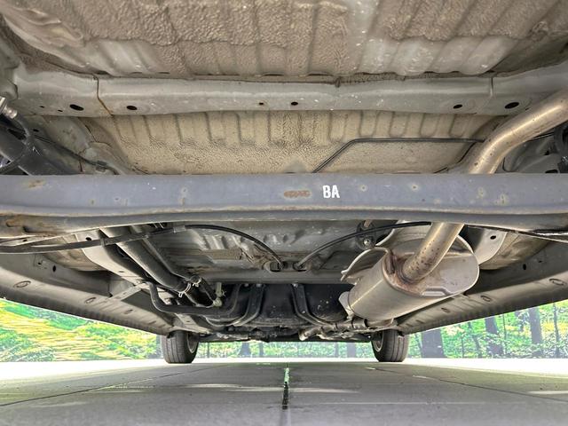 Ｎ－ＷＧＮカスタム Ｇ・ターボパッケージ　純正ナビ　バックカメラ　シティブレーキアクティブシステム　クルーズコントロール　ハ－フレザ－シ－ト　スマートキー　ＨＩＤヘッドライト　ＥＴＣ　Ｂｌｕｅｔｏｏｔｈ　禁煙車　ワンオーナー（18枚目）