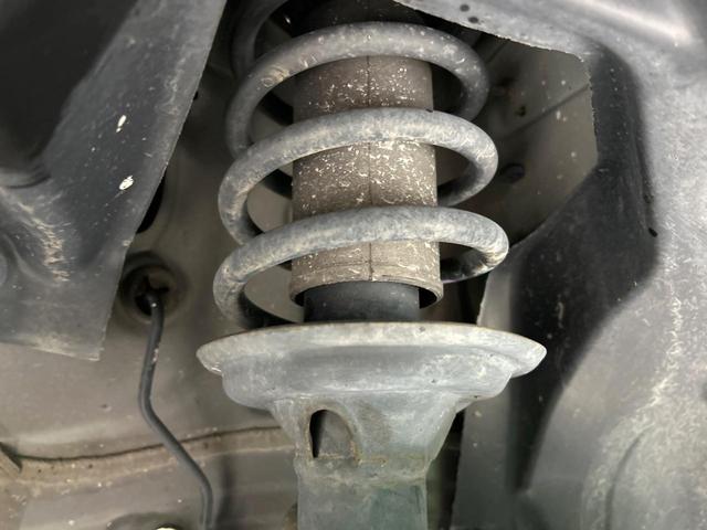 Ｎ－ＷＧＮカスタム Ｇ・ターボパッケージ　純正ナビ　バックカメラ　シティブレーキアクティブシステム　クルーズコントロール　ハ－フレザ－シ－ト　スマートキー　ＨＩＤヘッドライト　ＥＴＣ　Ｂｌｕｅｔｏｏｔｈ　禁煙車　ワンオーナー（20枚目）