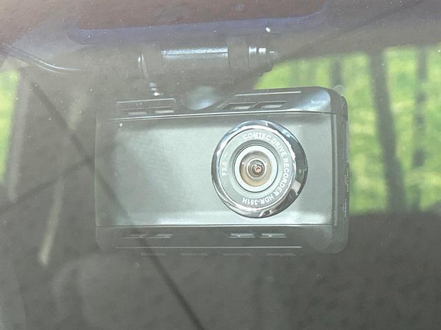 フリード Ｇ・ホンダセンシング　純正ナビ　フリップダウンモニター　バックカメラ　両側パワスラ　ホンダセンシング　アダプティブクルーズコントロール　ドラレコ　ＥＴＣ　アイドリングストップ　禁煙車　ワンオーナー（8枚目）