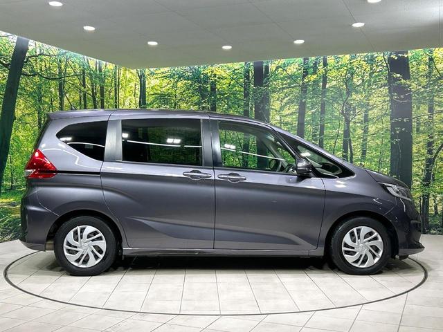 フリード Ｇ・ホンダセンシング　純正ナビ　フリップダウンモニター　バックカメラ　両側パワスラ　ホンダセンシング　アダプティブクルーズコントロール　ドラレコ　ＥＴＣ　アイドリングストップ　禁煙車　ワンオーナー（29枚目）