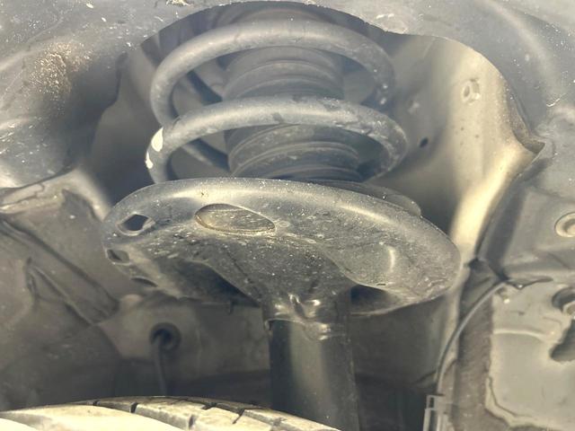 エスクァイア ハイブリッドXi 後期 純正9型ナビ フリップダウンモニター バックカメラ 電動スライドドア シ-トヒ-タ- セ-フティセンス クルーズコントロール ドラレコ ETC Bluetooth 禁煙車 ワンオーナー(21枚目)