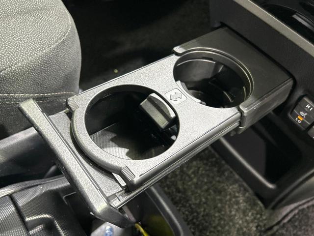 エスクァイア ハイブリッドXi 後期 純正9型ナビ フリップダウンモニター バックカメラ 電動スライドドア シ-トヒ-タ- セ-フティセンス クルーズコントロール ドラレコ ETC Bluetooth 禁煙車 ワンオーナー(58枚目)