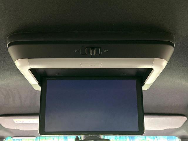Ｎ－ＢＯＸカスタム Ｌターボ　後期　２トーンカラー　純正８型ナビ　フリップダウンモニター　バックカメラ　両側パワスラ　シ－トヒ－タ－　ドラレコ　ＥＴＣ　ＬＥＤヘッドライト　Ｂｌｕｅｔｏｏｔｈ　禁煙車　ワンオーナー（4枚目）