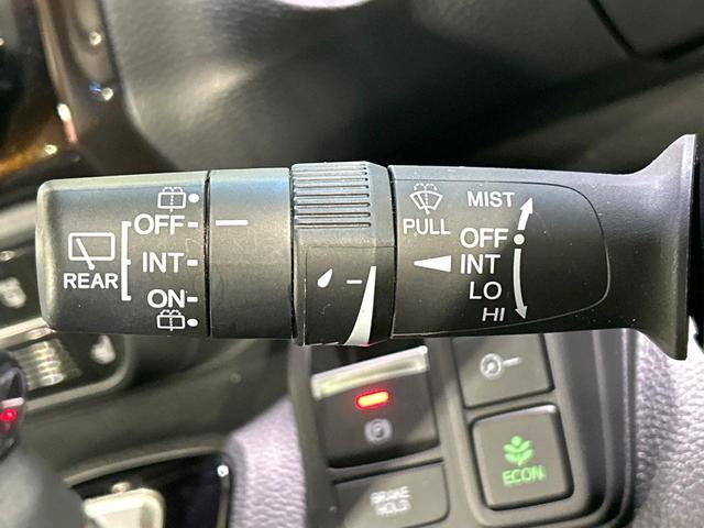 Ｎ－ＢＯＸカスタム Ｌターボ　後期　２トーンカラー　純正８型ナビ　フリップダウンモニター　バックカメラ　両側パワスラ　シ－トヒ－タ－　ドラレコ　ＥＴＣ　ＬＥＤヘッドライト　Ｂｌｕｅｔｏｏｔｈ　禁煙車　ワンオーナー（46枚目）