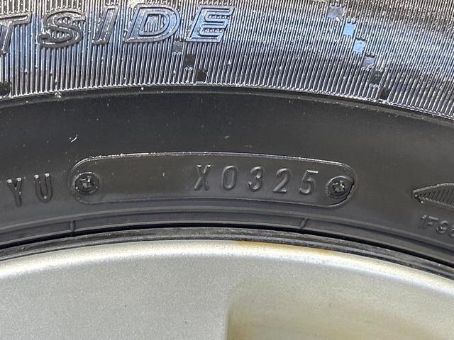 アクア S ナビ バックカメラ スマートキー フルセグTV Bluetooth ビルトインETC オートライト オートエアコン CD/DVD再生 ドアバイザー プライバシーガラス 禁煙車 ワンオーナー(25枚目)