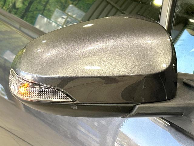 アクア S ナビ バックカメラ スマートキー フルセグTV Bluetooth ビルトインETC オートライト オートエアコン CD/DVD再生 ドアバイザー プライバシーガラス 禁煙車 ワンオーナー(32枚目)