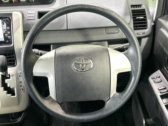 ヴォクシー X 後期 純正ナビ バックカメラ ETC 両側スライドドア キ-レスエントリ- 純正15インチAW 電動格納ミラー デュアルオートエアコン 禁煙車 ワンオーナー(11枚目)