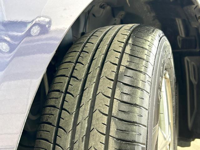 ヴォクシー X 後期 純正ナビ バックカメラ ETC 両側スライドドア キ-レスエントリ- 純正15インチAW 電動格納ミラー デュアルオートエアコン 禁煙車 ワンオーナー(39枚目)