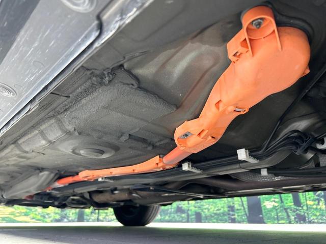 ヴィッツ ハイブリッドU 純正ナビ バックカメラ シ-トヒ-タ- セ-フティセンス クルーズコントロール LEDヘッドライト スマートキー Bluetooth 純正革巻きステアリング 禁煙車 ワンオーナー(28枚目)
