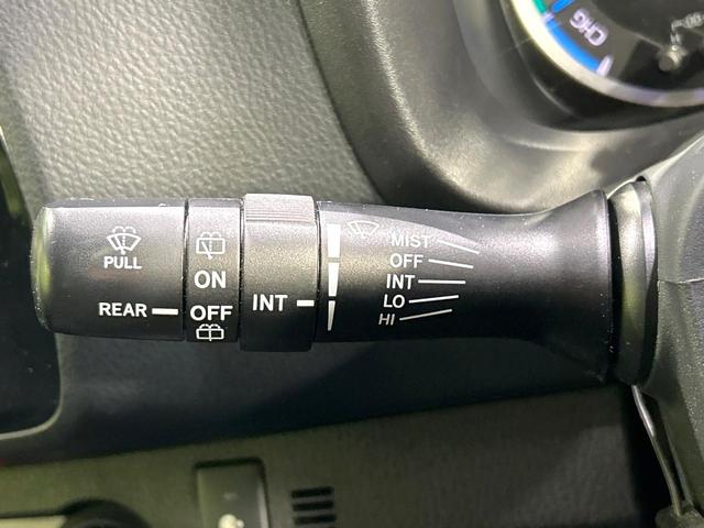ヴィッツ ハイブリッドU 純正ナビ バックカメラ シ-トヒ-タ- セ-フティセンス クルーズコントロール LEDヘッドライト スマートキー Bluetooth 純正革巻きステアリング 禁煙車 ワンオーナー(39枚目)