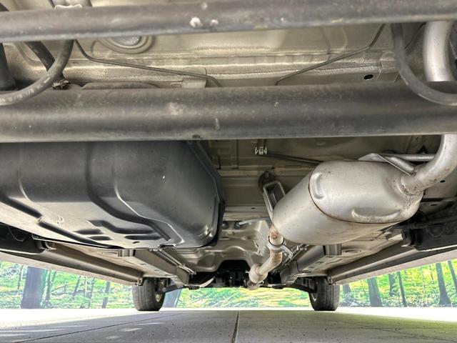 ワゴンRスティングレー リミテッド ナビ ドラレコ ETC HIDヘッドライト スマートキー オートエアコン オートライト 純正14インチAW 純正革巻きステアリング CD/DVD再生 禁煙車 ワンオーナー(19枚目)