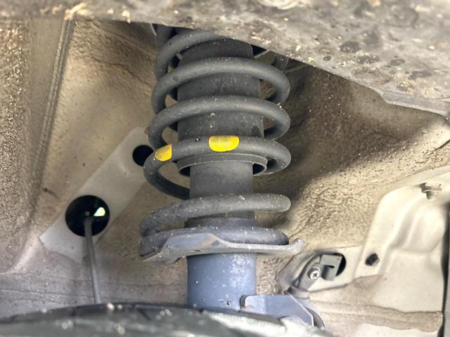 ワゴンRスティングレー リミテッド ナビ ドラレコ ETC HIDヘッドライト スマートキー オートエアコン オートライト 純正14インチAW 純正革巻きステアリング CD/DVD再生 禁煙車 ワンオーナー(20枚目)