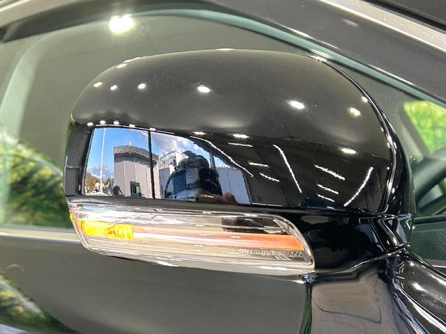 クラウン ２．５アスリート　アニバーサリーエディション　サンルーフ　メ－カ－ナビ　バックカメラ　黒革シート　シ－トベンチレ－ション　パワーシート　クルーズコントロール　ＨＩＤヘッドライト　純正１８インチＡＷ　禁煙車　ワンオーナー（33枚目）