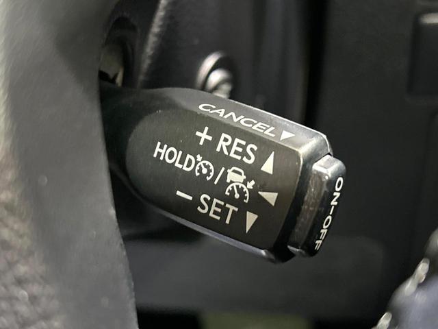 ヴェルファイア ２．５Ｚ　Ａエディション　後期　サンルーフ　純正１０型ナビ　フリップダウンモニター　バックカメラ　両側パワスラ　セ－フティセンス　レーダークルーズコントロール　ＬＥＤヘッドライト　ＥＴＣ　リアオ－トエアコン　禁煙車（8枚目）