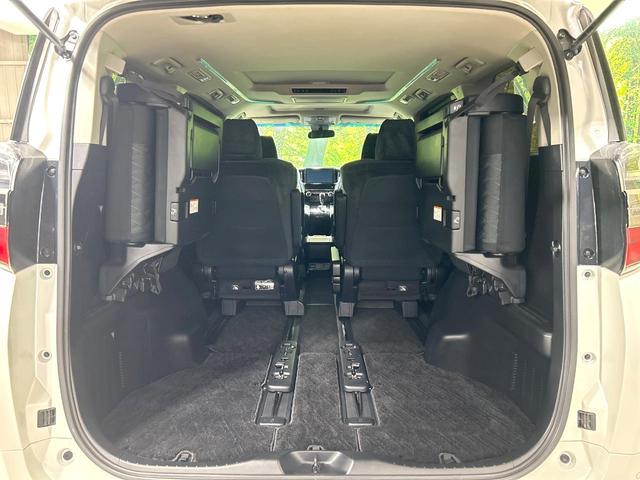 ヴェルファイア ２．５Ｚ　Ａエディション　後期　サンルーフ　純正１０型ナビ　フリップダウンモニター　バックカメラ　両側パワスラ　セ－フティセンス　レーダークルーズコントロール　ＬＥＤヘッドライト　ＥＴＣ　リアオ－トエアコン　禁煙車（12枚目）