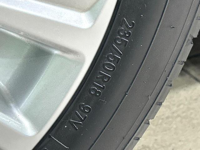 ヴェルファイア ２．５Ｚ　Ａエディション　後期　サンルーフ　純正１０型ナビ　フリップダウンモニター　バックカメラ　両側パワスラ　セ－フティセンス　レーダークルーズコントロール　ＬＥＤヘッドライト　ＥＴＣ　リアオ－トエアコン　禁煙車（31枚目）