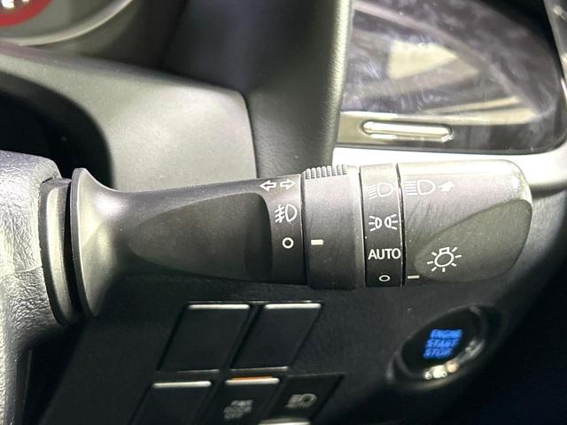 ヴェルファイア ２．５Ｚ　Ａエディション　後期　サンルーフ　純正１０型ナビ　フリップダウンモニター　バックカメラ　両側パワスラ　セ－フティセンス　レーダークルーズコントロール　ＬＥＤヘッドライト　ＥＴＣ　リアオ－トエアコン　禁煙車（50枚目）