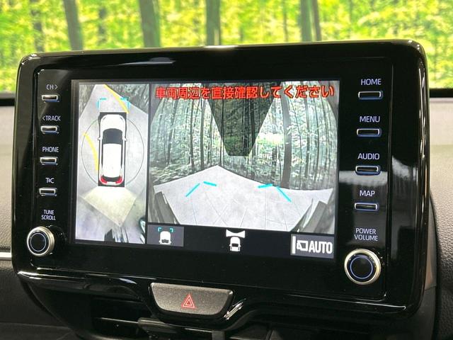 ヤリスクロス ハイブリッドＺ　純正８型ナビ　全周囲カメラ　セ－フティセンス　アダプティブクルーズコントロール　ブラインドスポットモニター　シ－トヒ－タ－　ハ－フレザ－シ－ト　ＬＥＤヘッドライト　ＥＴＣ　禁煙車　ワンオーナー（4枚目）