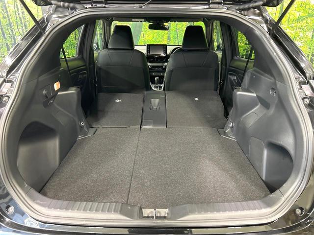 ヤリスクロス ハイブリッドＺ　純正８型ナビ　全周囲カメラ　セ－フティセンス　アダプティブクルーズコントロール　ブラインドスポットモニター　シ－トヒ－タ－　ハ－フレザ－シ－ト　ＬＥＤヘッドライト　ＥＴＣ　禁煙車　ワンオーナー（10枚目）