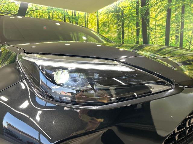 ヤリスクロス ハイブリッドＺ　純正８型ナビ　全周囲カメラ　セ－フティセンス　アダプティブクルーズコントロール　ブラインドスポットモニター　シ－トヒ－タ－　ハ－フレザ－シ－ト　ＬＥＤヘッドライト　ＥＴＣ　禁煙車　ワンオーナー（13枚目）