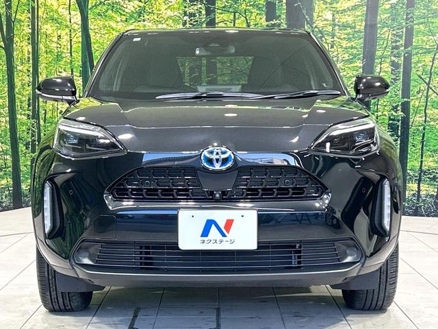 ヤリスクロス ハイブリッドＺ　純正８型ナビ　全周囲カメラ　セ－フティセンス　アダプティブクルーズコントロール　ブラインドスポットモニター　シ－トヒ－タ－　ハ－フレザ－シ－ト　ＬＥＤヘッドライト　ＥＴＣ　禁煙車　ワンオーナー（14枚目）