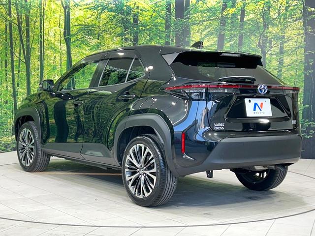 ヤリスクロス ハイブリッドＺ　純正８型ナビ　全周囲カメラ　セ－フティセンス　アダプティブクルーズコントロール　ブラインドスポットモニター　シ－トヒ－タ－　ハ－フレザ－シ－ト　ＬＥＤヘッドライト　ＥＴＣ　禁煙車　ワンオーナー（47枚目）