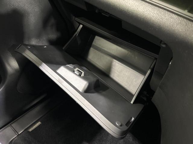 セレナ ニスモ 純正9型ナビ フリップダウンモニター 全周囲カメラ 両側パワスラ プロパイロット エマージェンシーブレーキ ドラレコ ETC リアオ-トエアコン Bluetooth 禁煙車 ワンオーナー(52枚目)