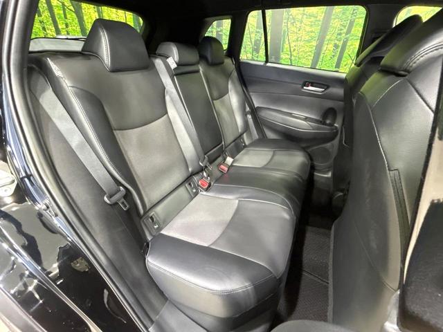 カローラクロス ハイブリッド　Ｚ　パノラマルーフ　純正１０．５型ナビ　バックカメラ　シ－トヒ－タ－　パワーバックドア　セ－フティセンス　レーダークルーズコントロール　ＢＳＭ　ＬＥＤヘッドライト　禁煙車　ワンオーナー（10枚目）