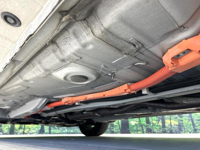 アクア Ｓスタイルブラック　ナビ　バックカメラ　セ－フティセンス　シ－トヒ－タ－　モデリスタ１５インチＡＷ　スマートキー　Ｂｌｕｅｔｏｏｔｈ　オ－トハイビ－ム　車線逸脱警報装置　禁煙車　ワンオーナー（44枚目）