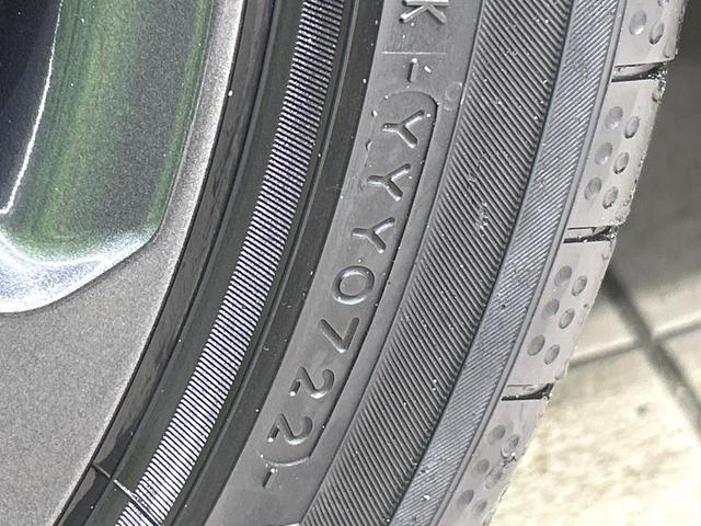 カローラツーリング ハイブリッド　ダブルバイビー　純正９型ナビ　バックカメラ　シ－トヒ－タ－　ハ－フレザ－シ－ト　セ－フティセンス　レーダークルーズコントロール　ＢＳＭ　ドラレコ　ＥＴＣ　ＬＥＤヘッドライト　Ｂｌｕｅｔｏｏｔｈ　禁煙車　ワンオーナー（29枚目）