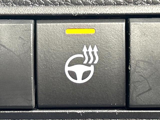 カローラツーリング ハイブリッド　ダブルバイビー　純正９型ナビ　バックカメラ　シ－トヒ－タ－　ハ－フレザ－シ－ト　セ－フティセンス　レーダークルーズコントロール　ＢＳＭ　ドラレコ　ＥＴＣ　ＬＥＤヘッドライト　Ｂｌｕｅｔｏｏｔｈ　禁煙車　ワンオーナー（37枚目）