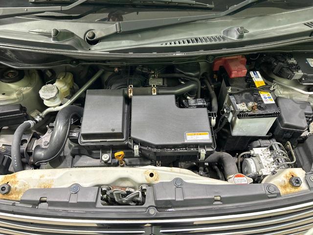 ワゴンＲ ２０周年記念車　ナビ　バックカメラ　レ－ダ－ブレ－キサポート　シ－トヒ－タ－　スマートキー　ＨＩＤヘッドライト　アイドリングストップ　ＥＴＣ　Ｂｌｕｅｔｏｏｔｈ　禁煙車　ワンオーナー（18枚目）