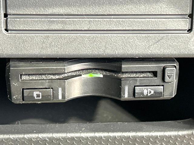 フレアクロスオーバー ＸＳ　２トーンカラー　ナビ　バックカメラ　デュアルカメラブレーキサポート　シ－トヒ－タ－　ＥＴＣ　Ｂｌｕｅｔｏｏｔｈ　スマートキー　ＨＩＤヘッドライト　純正１５インチＡＷ　禁煙車　ワンオーナー（7枚目）