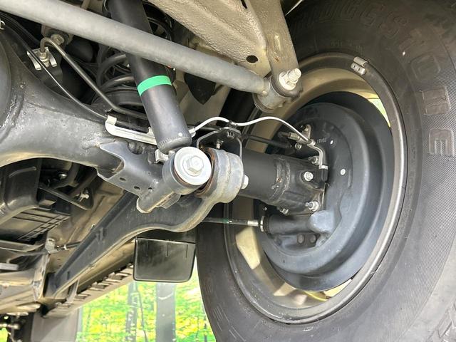 ジムニーシエラ ＪＣ　４ＷＤ　ＳＤナビ　バックカメラ　セーフティサポート　シートヒーター　スマートキー　ＬＥＤヘッドライト　クルーズコントロール　純正１５アルミ　オートハイビーム　誤発進抑制機能　ワンオーナー　禁煙車（56枚目）