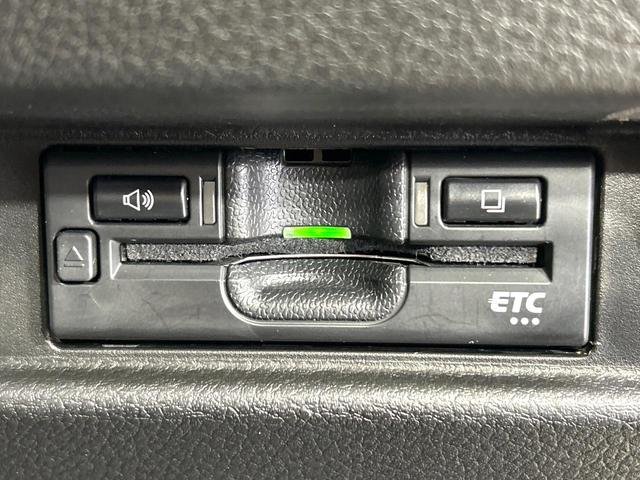 スペーシアギア ハイブリッドＸＺ　２トーンカラー　純正８型ナビ　全周囲カメラ　両側パワスラ　セ－フティサポート　アダプティブクルーズコントロール　ドラレコ　ＥＴＣ　Ｂｌｕｅｔｏｏｔｈ　リアパーキングセンサー　禁煙車　ワンオーナー（42枚目）