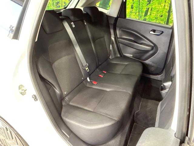 ノート Ｘ　禁煙車　ＳＤナビ　エマージェンシーブレーキ　Ｂｌｕｅｔｏｏｔｈ　バックカメラ　ＥＴＣ　ＬＥＤヘッド　クリアランスソナー　スマートキー　オートエアコン　オートライト　衝突安全ボディ　盗難防止システム（9枚目）