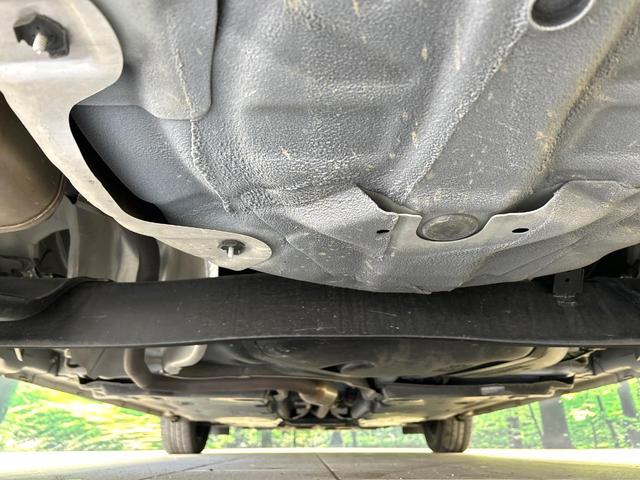 ノート Ｘ　禁煙車　ＳＤナビ　エマージェンシーブレーキ　Ｂｌｕｅｔｏｏｔｈ　バックカメラ　ＥＴＣ　ＬＥＤヘッド　クリアランスソナー　スマートキー　オートエアコン　オートライト　衝突安全ボディ　盗難防止システム（19枚目）