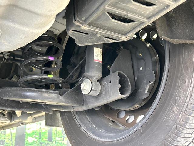 ノート Ｘ　禁煙車　ＳＤナビ　エマージェンシーブレーキ　Ｂｌｕｅｔｏｏｔｈ　バックカメラ　ＥＴＣ　ＬＥＤヘッド　クリアランスソナー　スマートキー　オートエアコン　オートライト　衝突安全ボディ　盗難防止システム（32枚目）